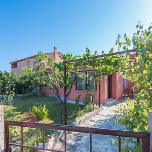 https://apartmani-elio-pula.pula-hotels.org